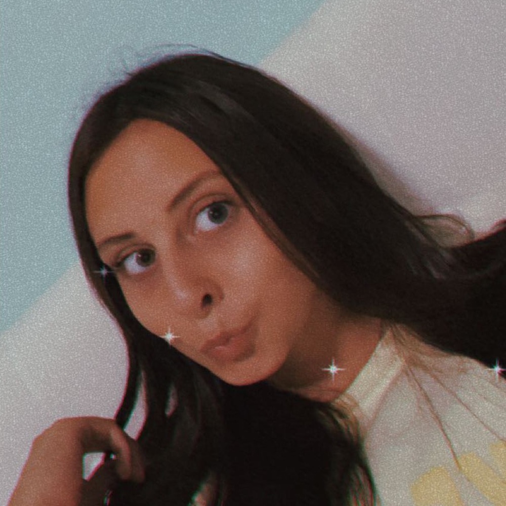 Meet your Posher, Alyssa